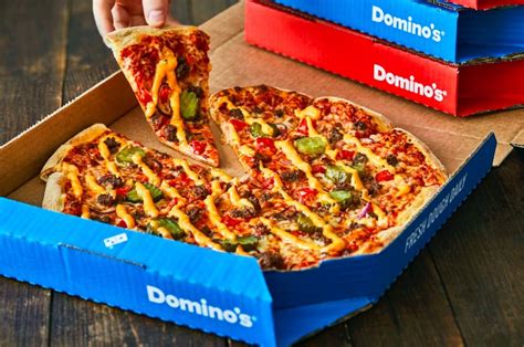 pizza domino's online.